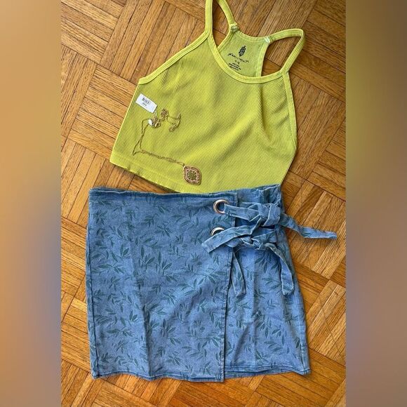 Urban Outfitters Lumiere Denim Tea Leaf Mini Skirt Size Large NWT - Picture 9 of 9